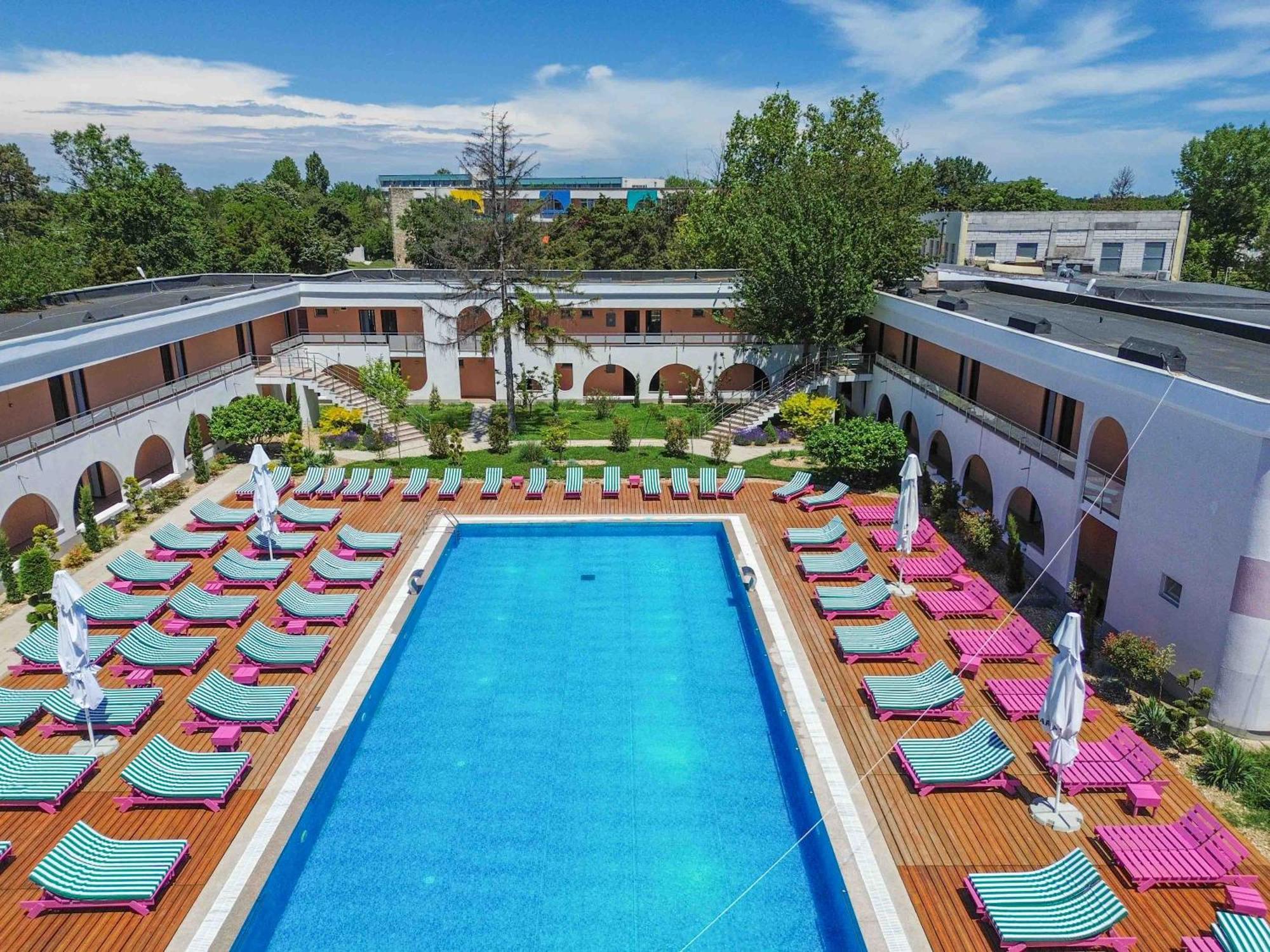Ibis Styles Venus Hotel ภายนอก รูปภาพ
